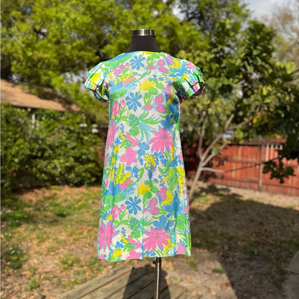 1960s Handmade Pastel Spring Floral Shift Dress